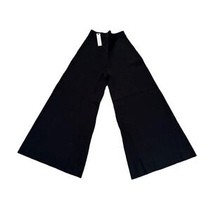 Olivaceous gaucho pant oversized leg fitted waist Black NWT MED fit XS/S